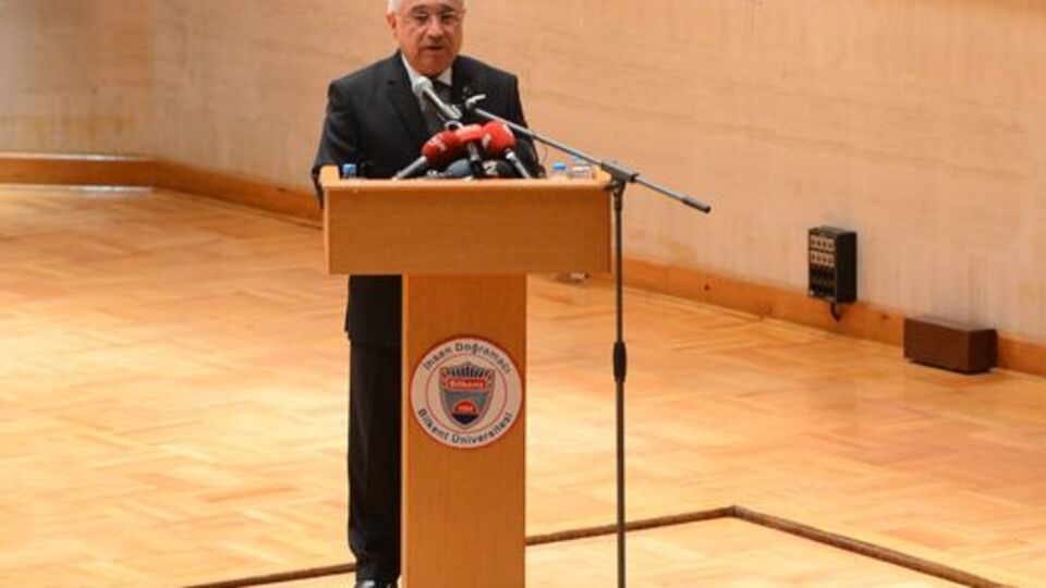 TBMM Başkanı Çiçek Holokost kurbanlarını anma töreninde konuştu