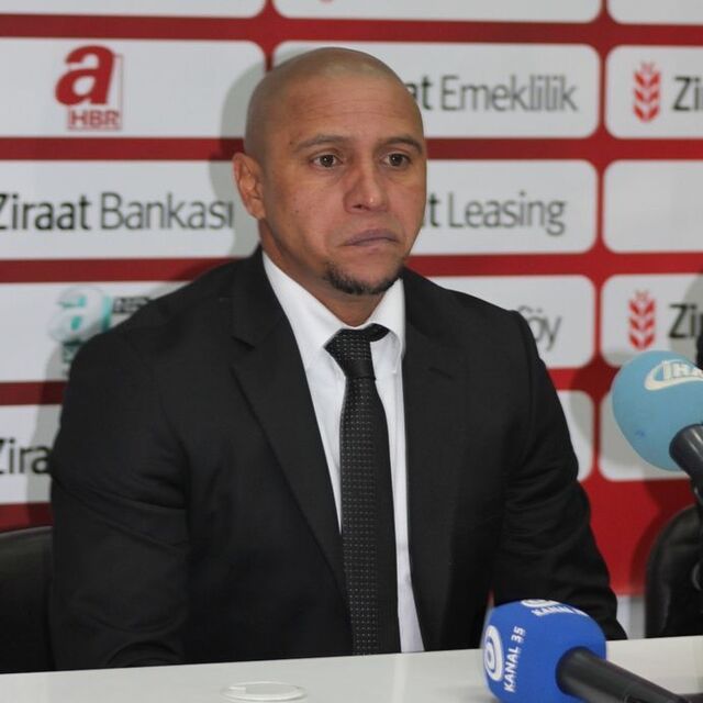 Carlos yine transfer istedi