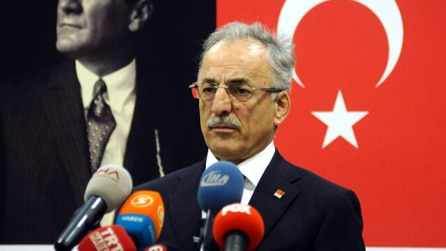 "Sen bir Türkiye'yi yönet bakalım"