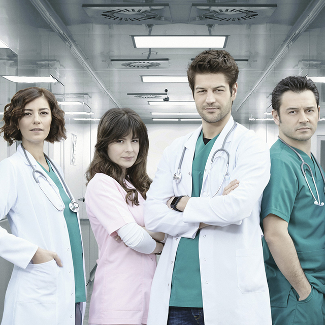 "Acil Servis" Show TV'de hayat bulacak!