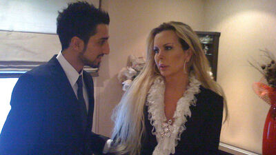 Genç eşe ev yasağı