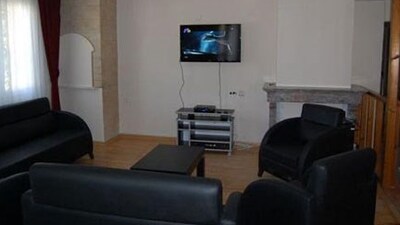 Bu da erkek sığınma evi