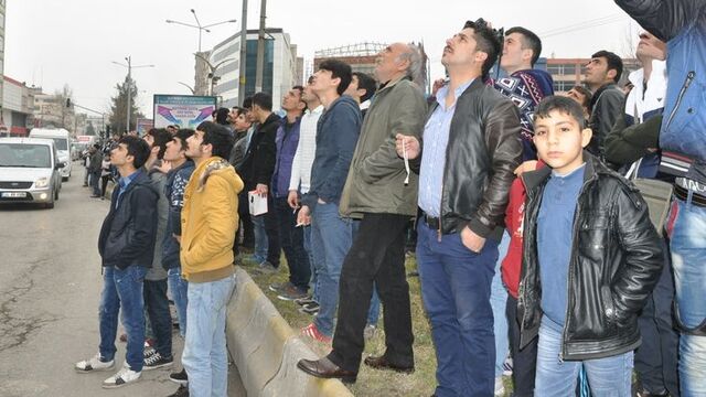 Hepsi soluğunu tuttu ve...