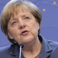 Merkel: İslam Almanya'ya ait ama...