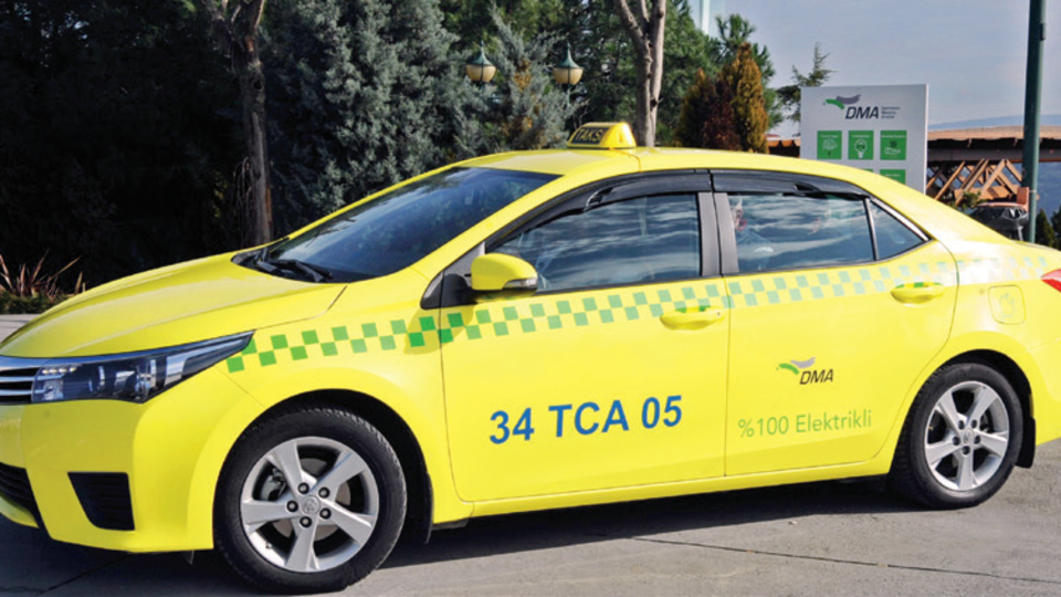 Elektrik motorlu taksi 12 TL yakıyor