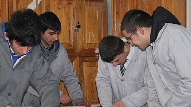 Meslek lisesi tercihi ikiye katlandı