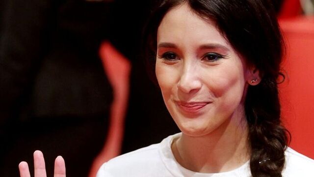 Sibel Kekilli Berlinale'de göz doldurdu!
