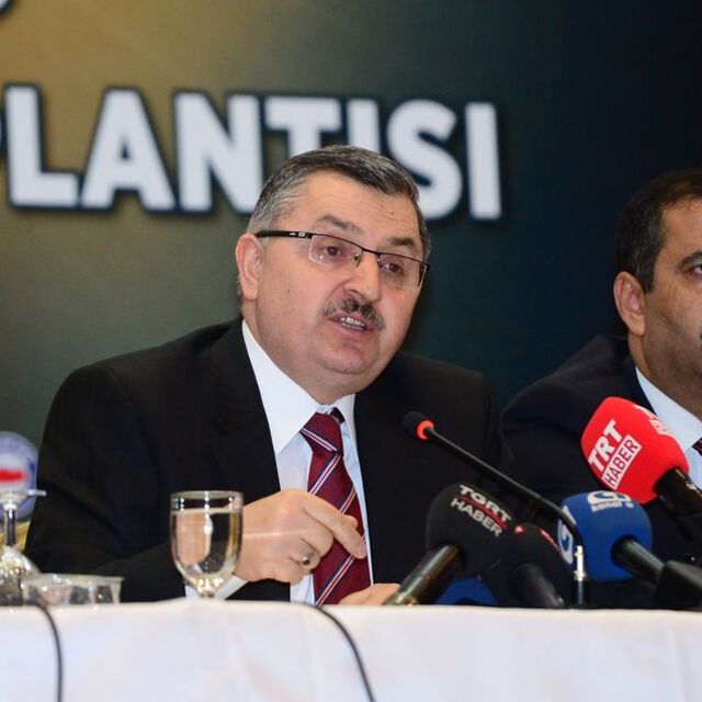 Memur-Sen başkanı da aday adayı