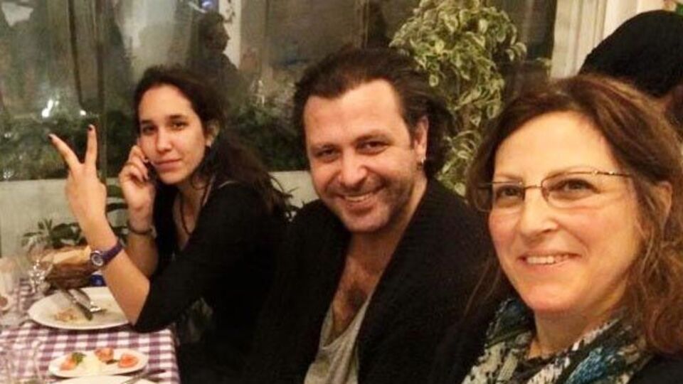 Nejat İşler'e sürpriz