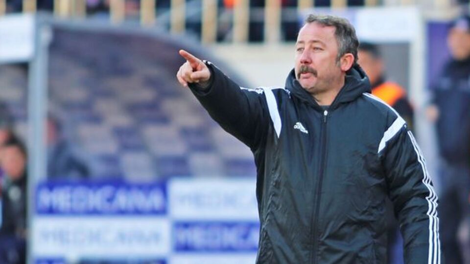 "Aydın kendisini düşünmüyor"