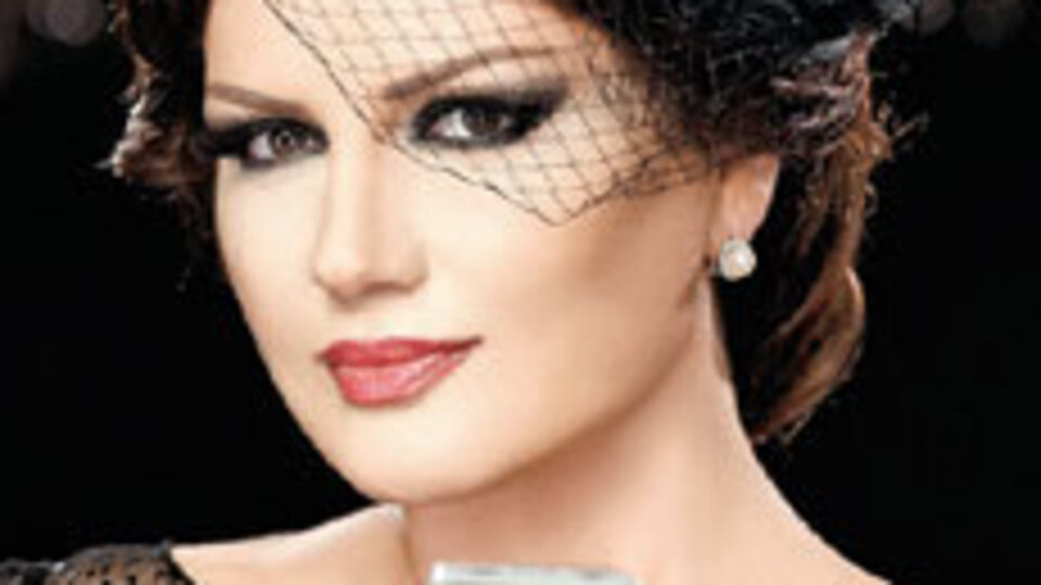 Şarkıcının eşine silahlı saldırı