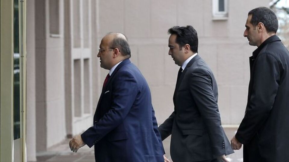 Başbakanlık'ta sürpriz görüşme sona erdi