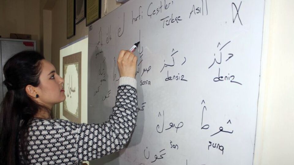Ücretsiz Osmanlıca kursu!