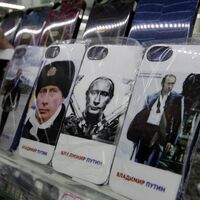 Putin'den anketlerde şov!