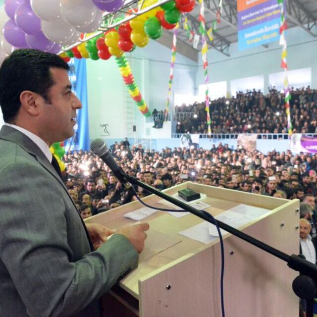 'Barış oydan kıymetli'
