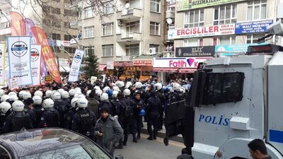 Ankara'da TMMOB eyleminde gerginlik