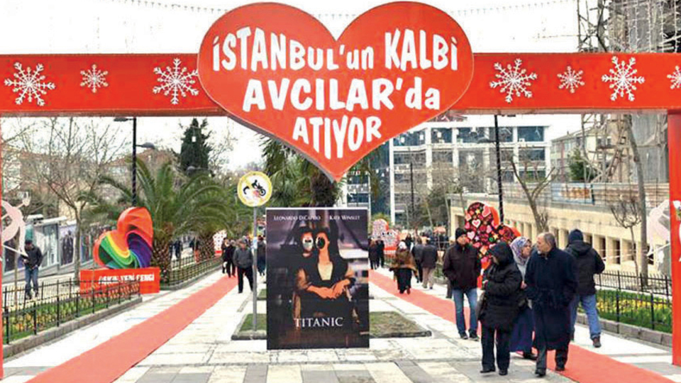 Kırmızı halı serdim yollarına!