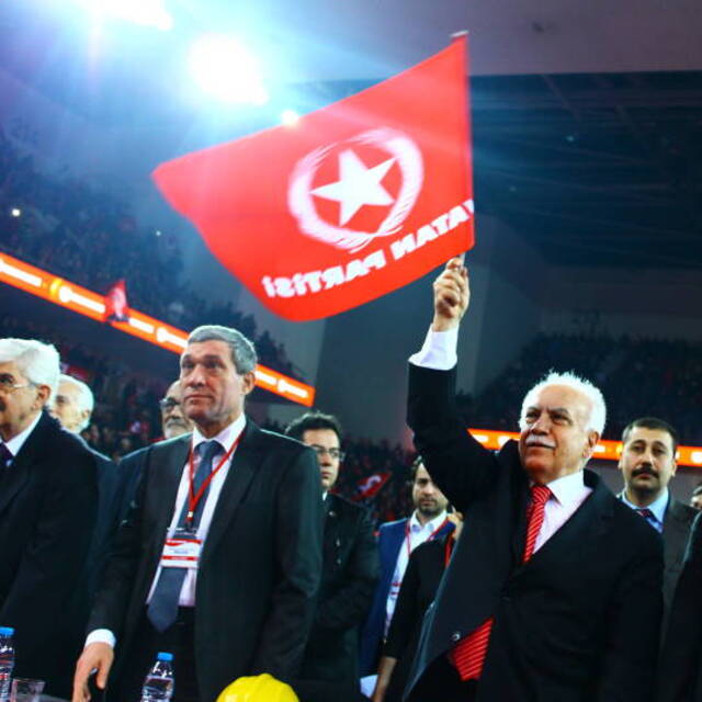 İşçi Partisi'nin adı değişti
