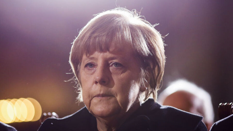 Merkel'e büyük şok!