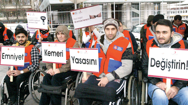 3 liralık susturucuya yüzlerce can feda!