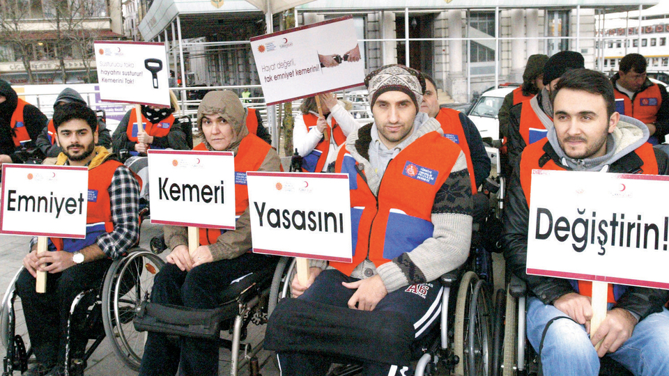 3 liralık susturucuya yüzlerce can feda!