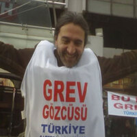 Gazeteci kar topu oynarken öldürüldü