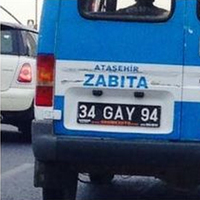 "Velev ki eşcinseliz"