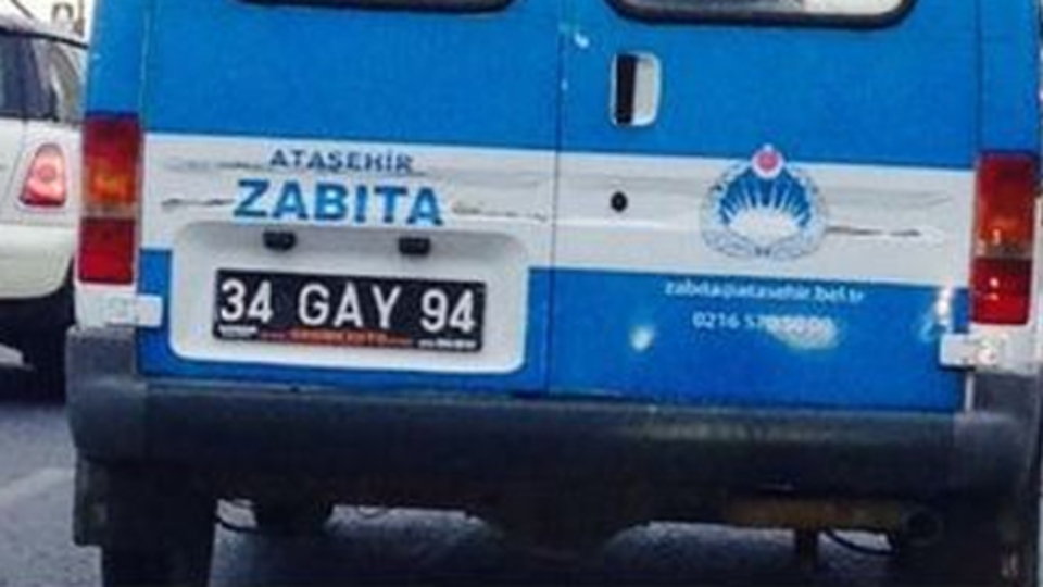 "Velev ki eşcinseliz"