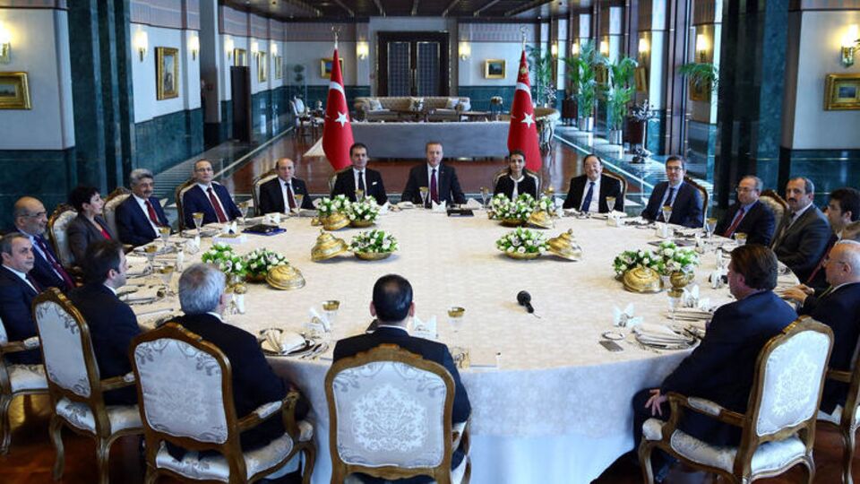 Cumhurbaşkanı, akademisyenlerle buluştu
