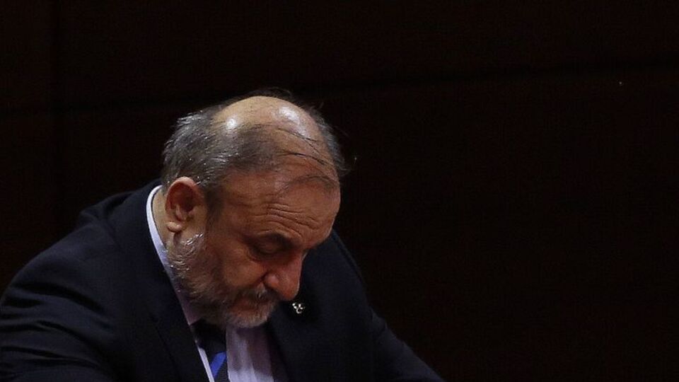 Beni de birkaç kere aradı ama...