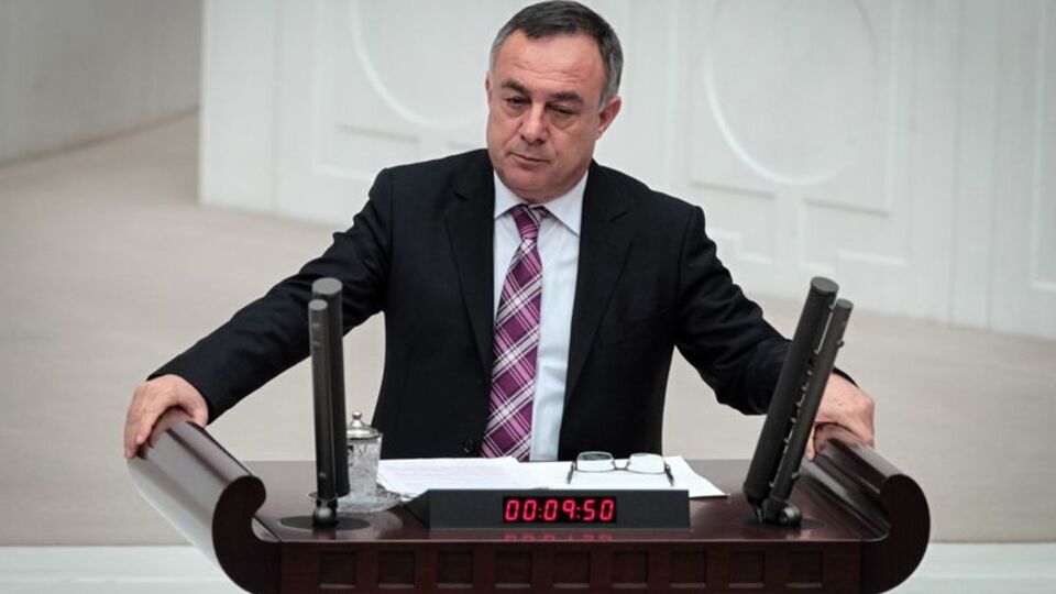 CHP'li Öztürk: Tokmak suç aleti sayılsın