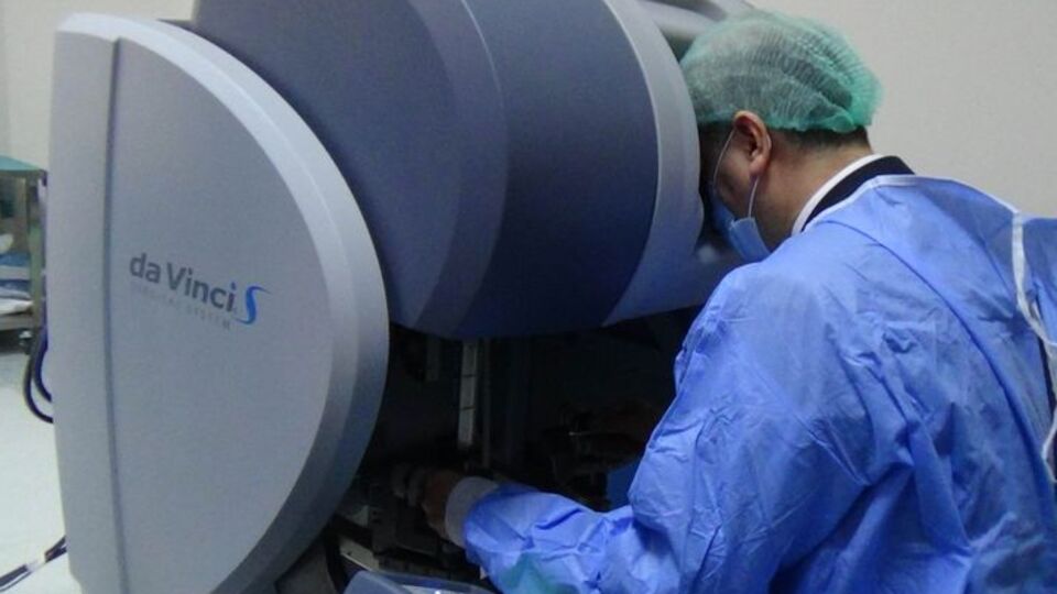 Türkiye, robotik cerrahiyi Avrupa'ya öğretiyor