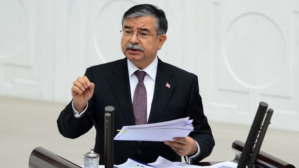 'Türbe yürüme mesafesinde bir Fatiha okuyun'