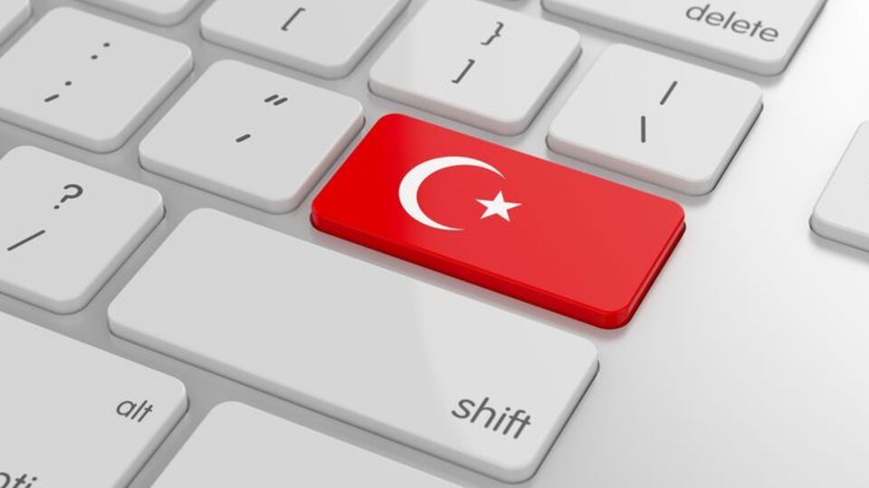 F ve Q klavyeye rakip geldi!