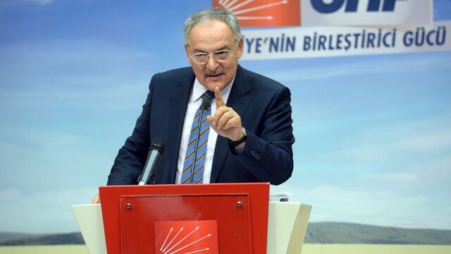 'Yat uyu vekil istiyorlar'