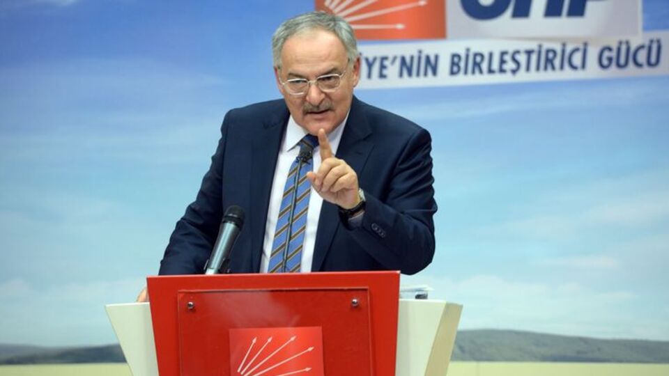 'Yat uyu vekil istiyorlar'