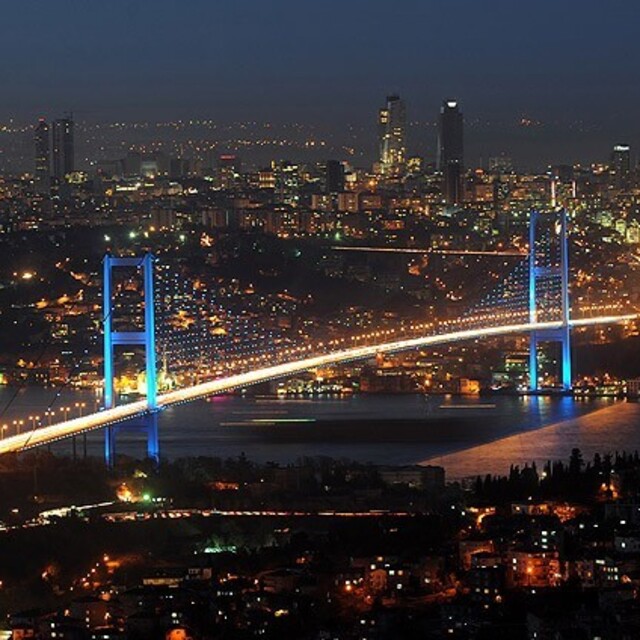 İstanbullu elektriğe çarpılmış!