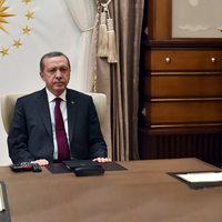 2015'in ilk MGK'sında çifte doğum günü sürprizi!