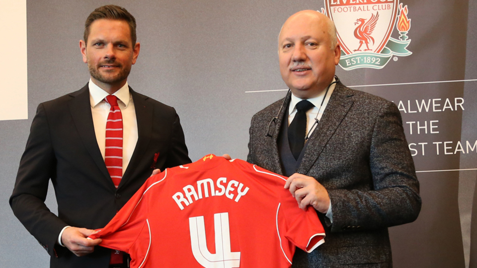 Ramsey, Liverpool ile sözleşmesini 1 yıl uzattı