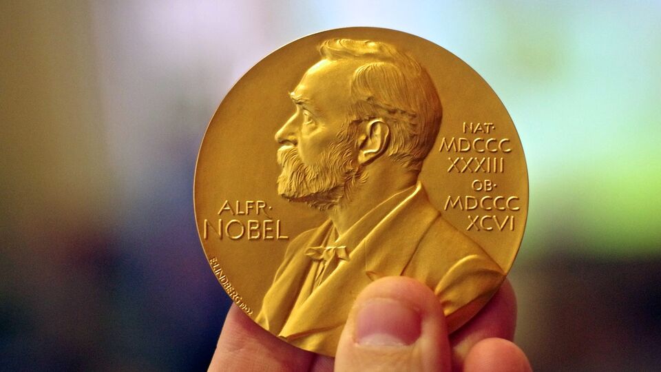 Nobel Edebiyat Ödülü komitesinden tartışma yaratan uyarı