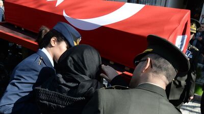 Şehide selamla uğurlama