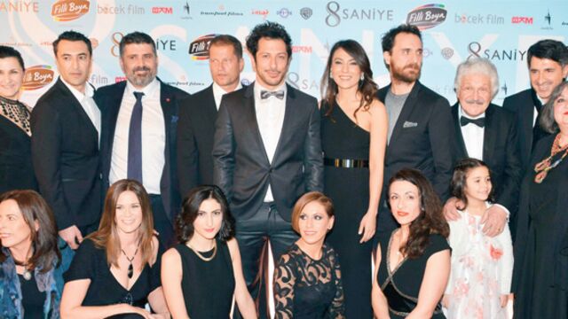 '8 Saniye' ayakta alkışlandı