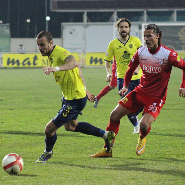 Gol düellosunda kazanan yok