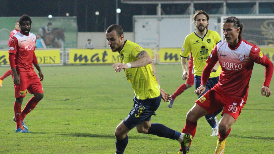 Gol düellosunda kazanan yok