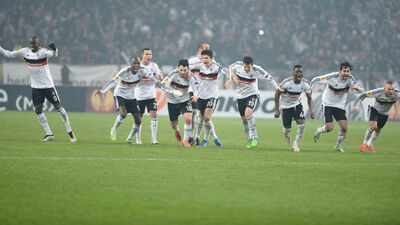 Kartal sadece sahada yüksekten uçmuyor!