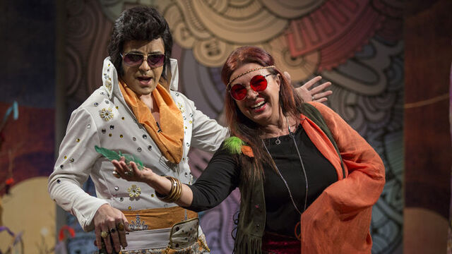 Hippi Seyyal Elvis Burak