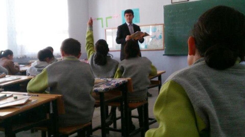 Öğretmenden 'eğitime destek çubuğu'