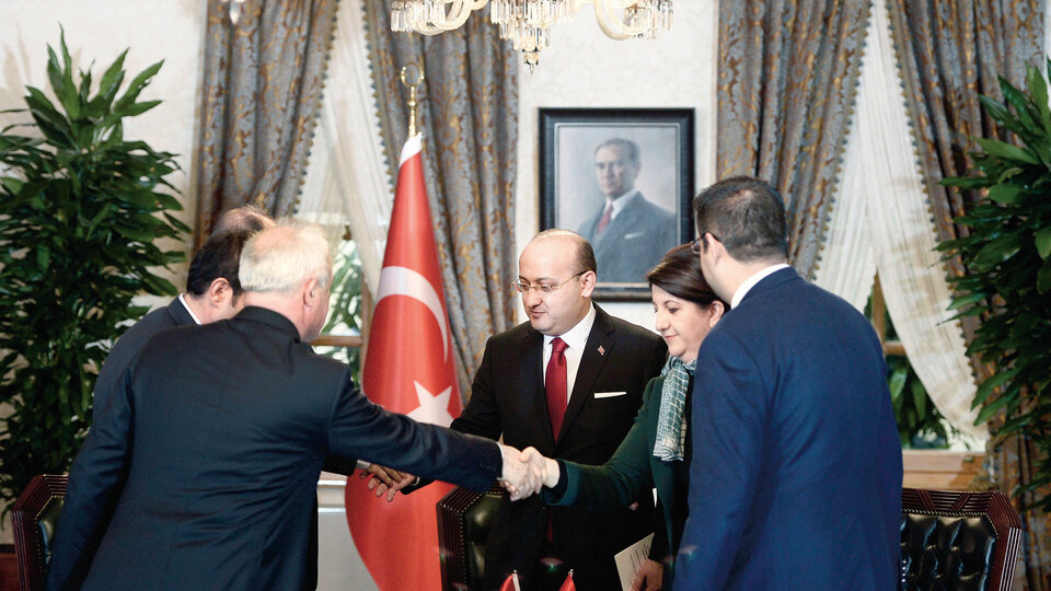 Tarihi deklarasyonun perde arkasına Habertürk ulaştı