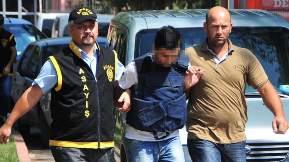 Yasak aşka 'aile meclisi' katliamı!