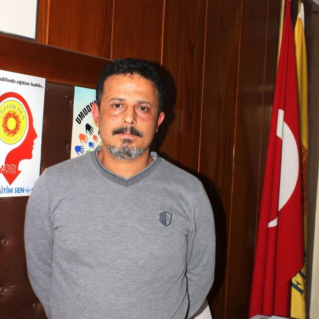 Gezi olaylarında meslekten atılan öğretmen hakkında flaş gelişme